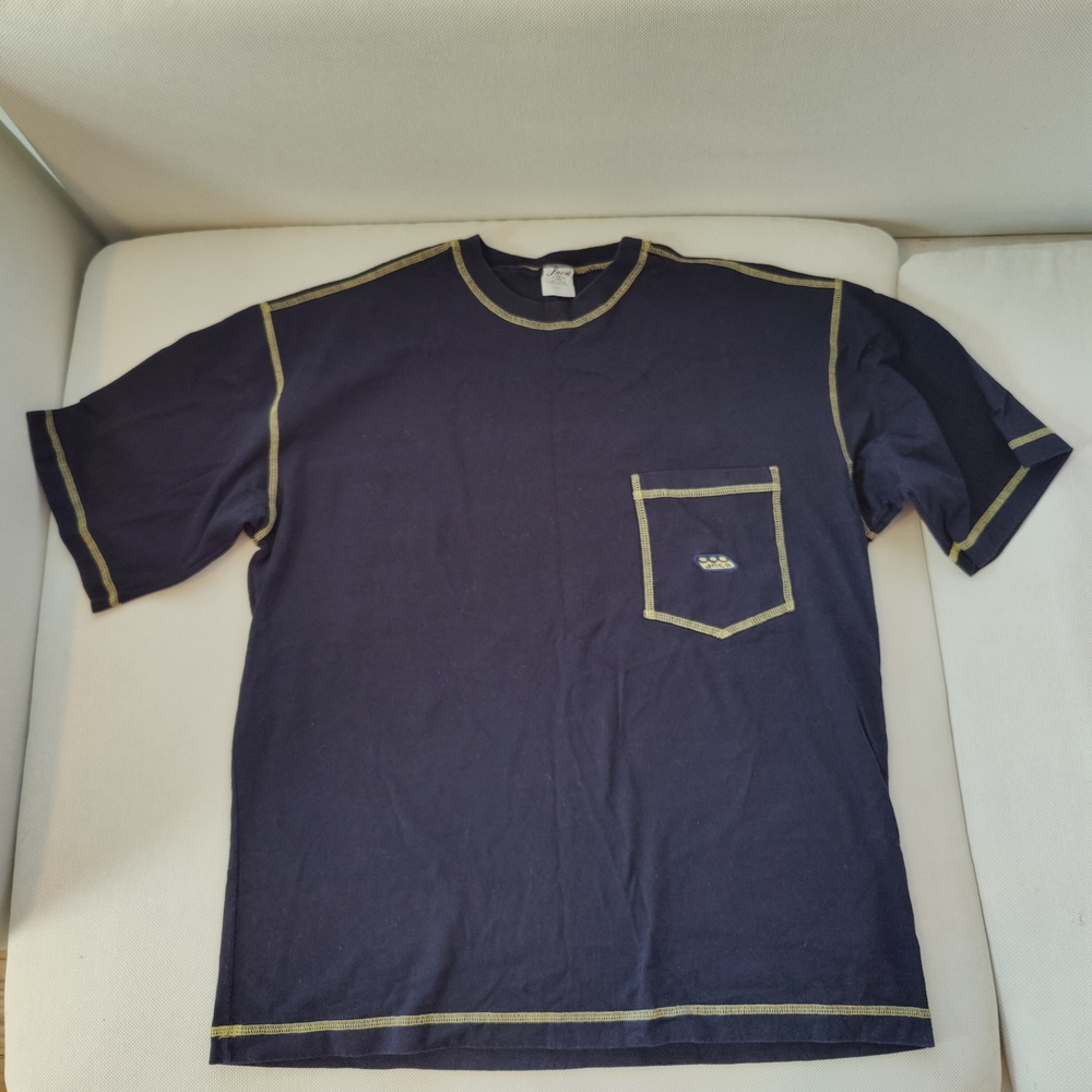 Men's Navy Blue T-Shirt with Contrast Stitching